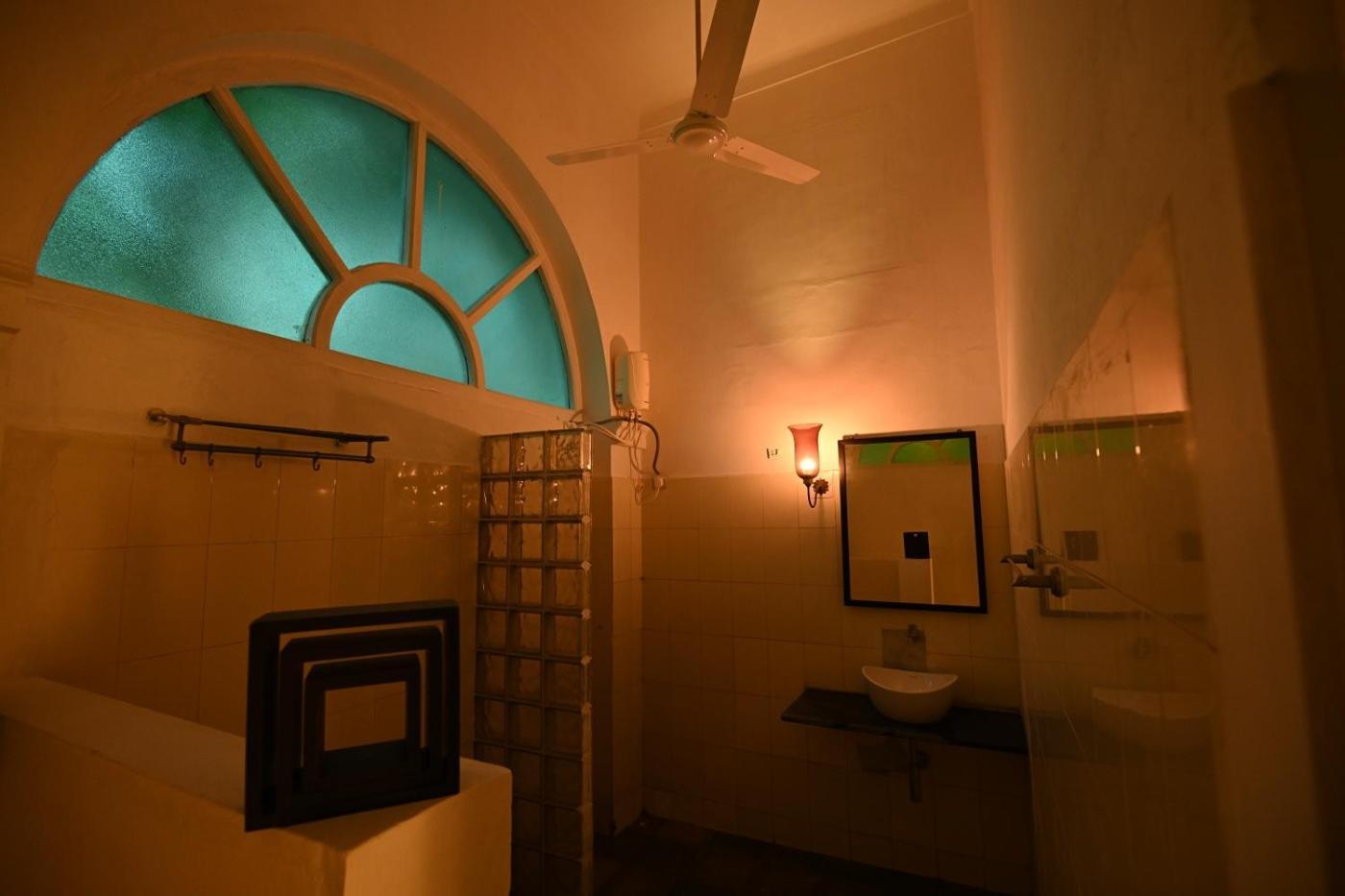 La Cedille - French Heritage House Puducherry Pokój zdjęcie